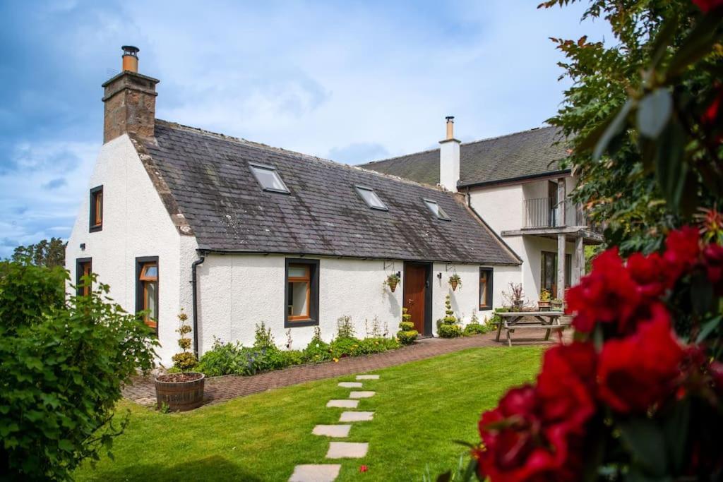 Cosy & Rustic Retreat - Woodland Cottage. Nairn Exterior foto